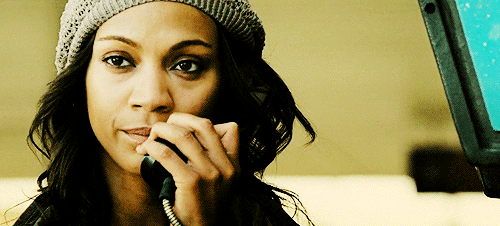 Zoe Saldana.gif