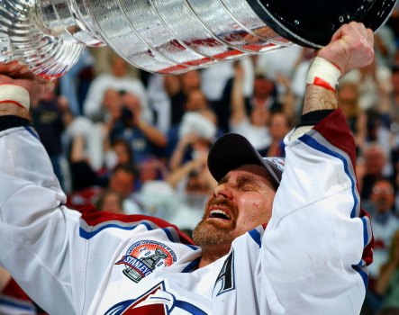 ray-bourque-stanley-cup.jpg