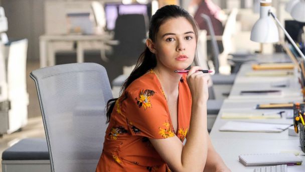 nicole-maines-ap.jpg