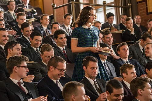 FelicityJonesOntheBasisofSex_1.jpg