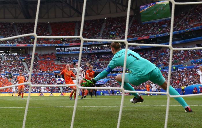 GettyImages-1160600898.jpg