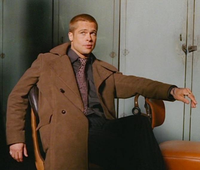BradPittLeans.png