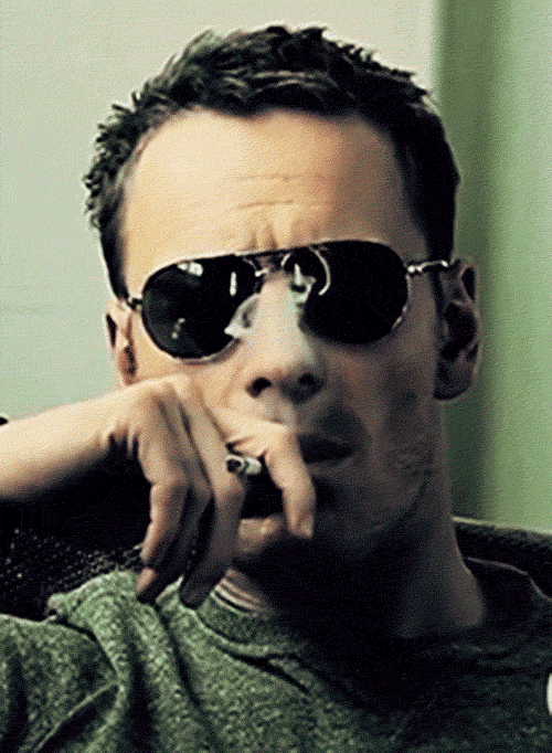 FassbenderSmoking.gif