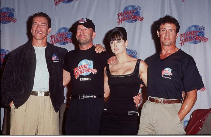 Planet Hollwood Team.jpg