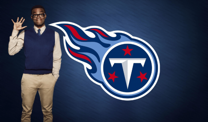 NFLCHARACTERsxxx11111ten.png